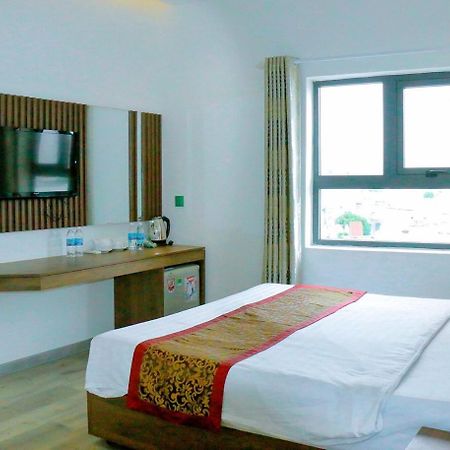 Khach San Pho Ngoc Hotel ญาจาง ภายนอก รูปภาพ