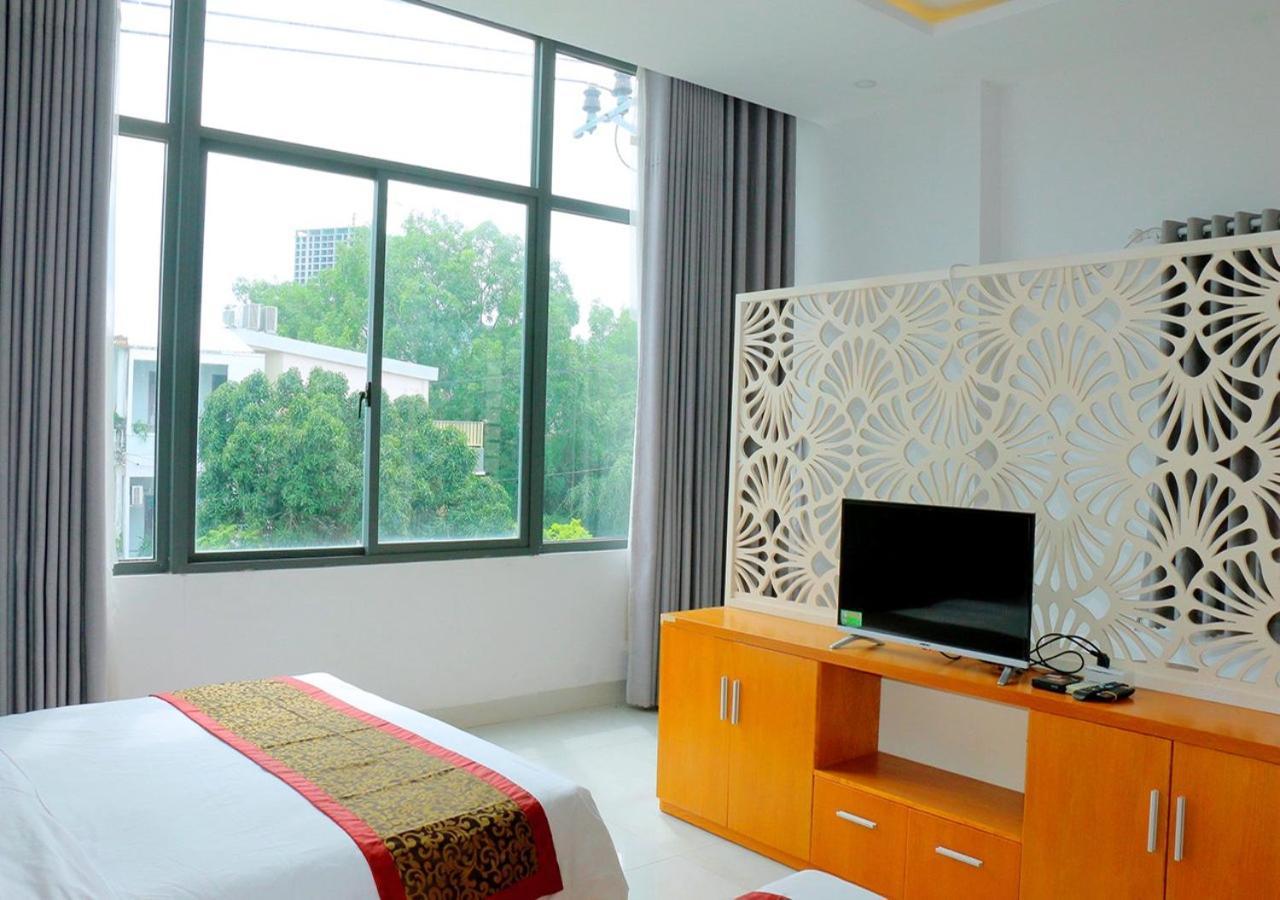 Khach San Pho Ngoc Hotel ญาจาง ภายนอก รูปภาพ