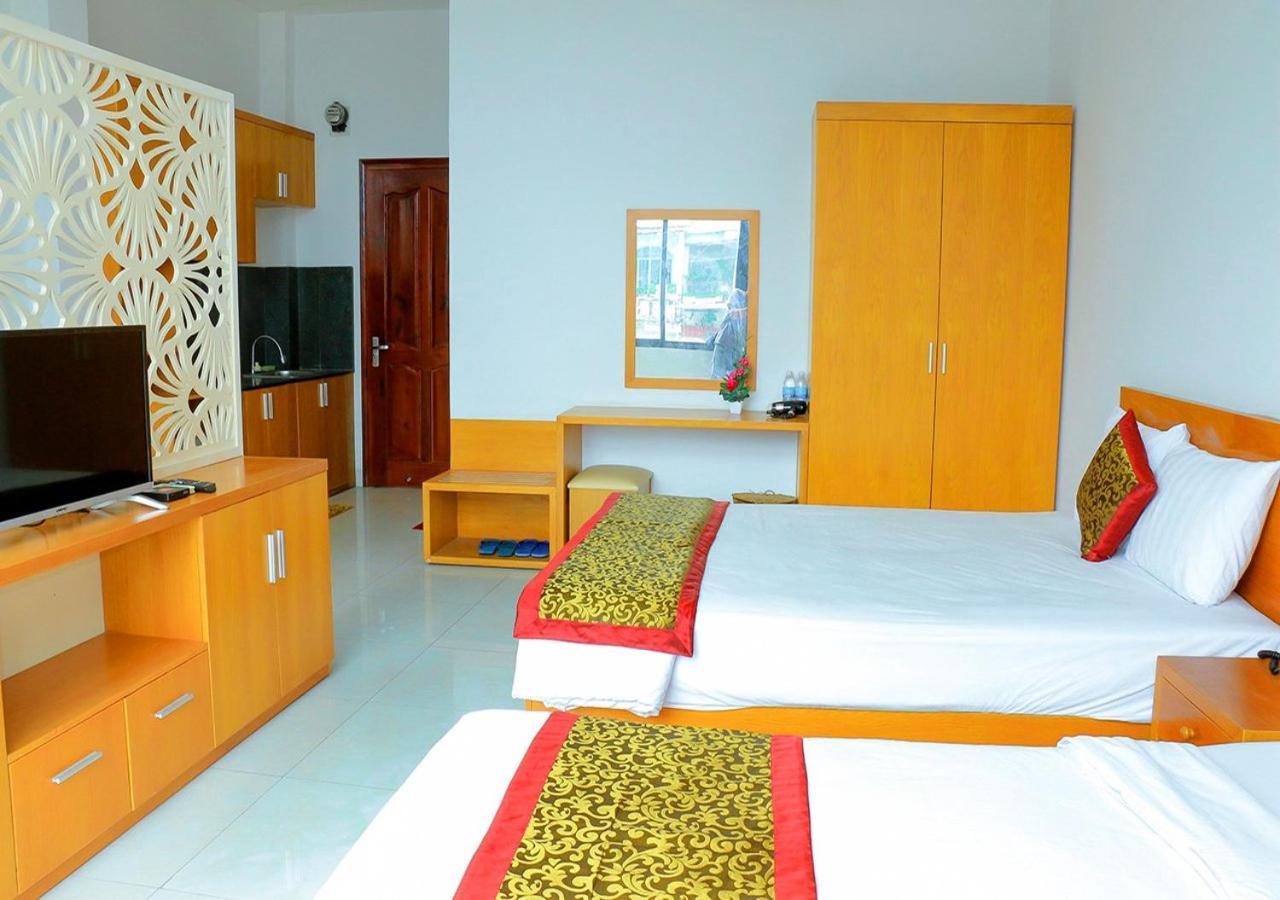 Khach San Pho Ngoc Hotel ญาจาง ภายนอก รูปภาพ