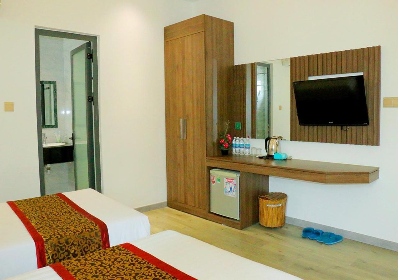 Khach San Pho Ngoc Hotel ญาจาง ภายนอก รูปภาพ