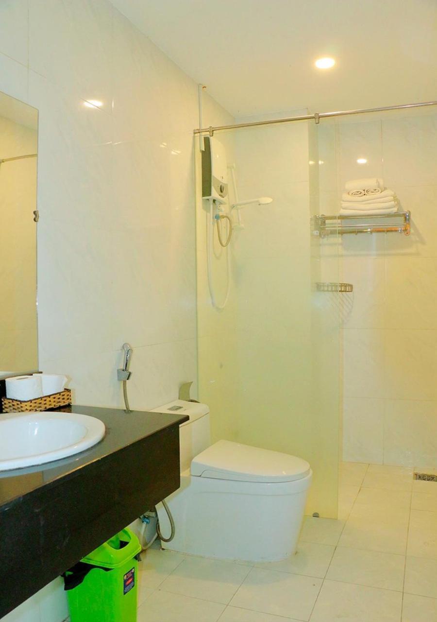 Khach San Pho Ngoc Hotel ญาจาง ภายนอก รูปภาพ