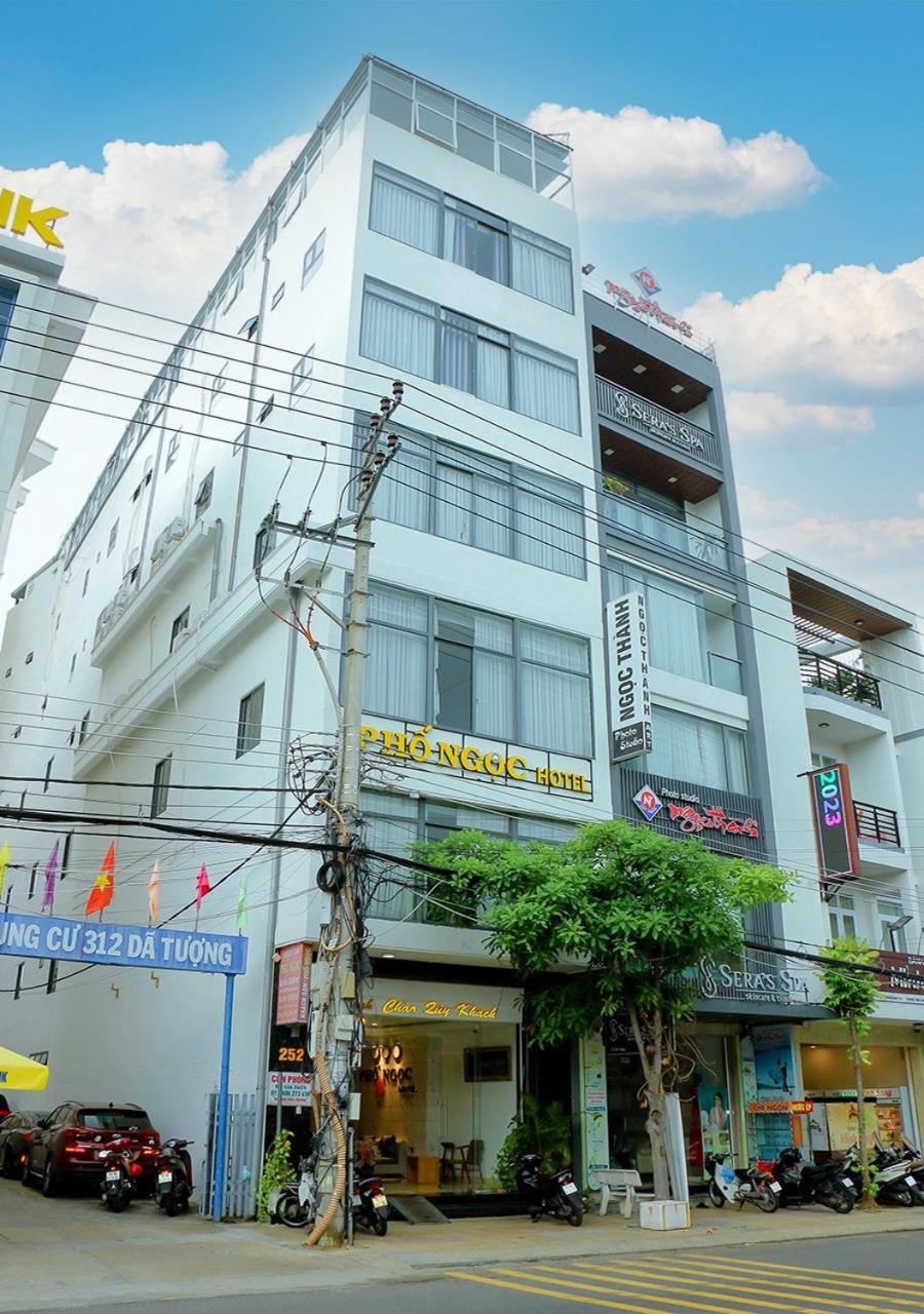 Khach San Pho Ngoc Hotel ญาจาง ภายนอก รูปภาพ