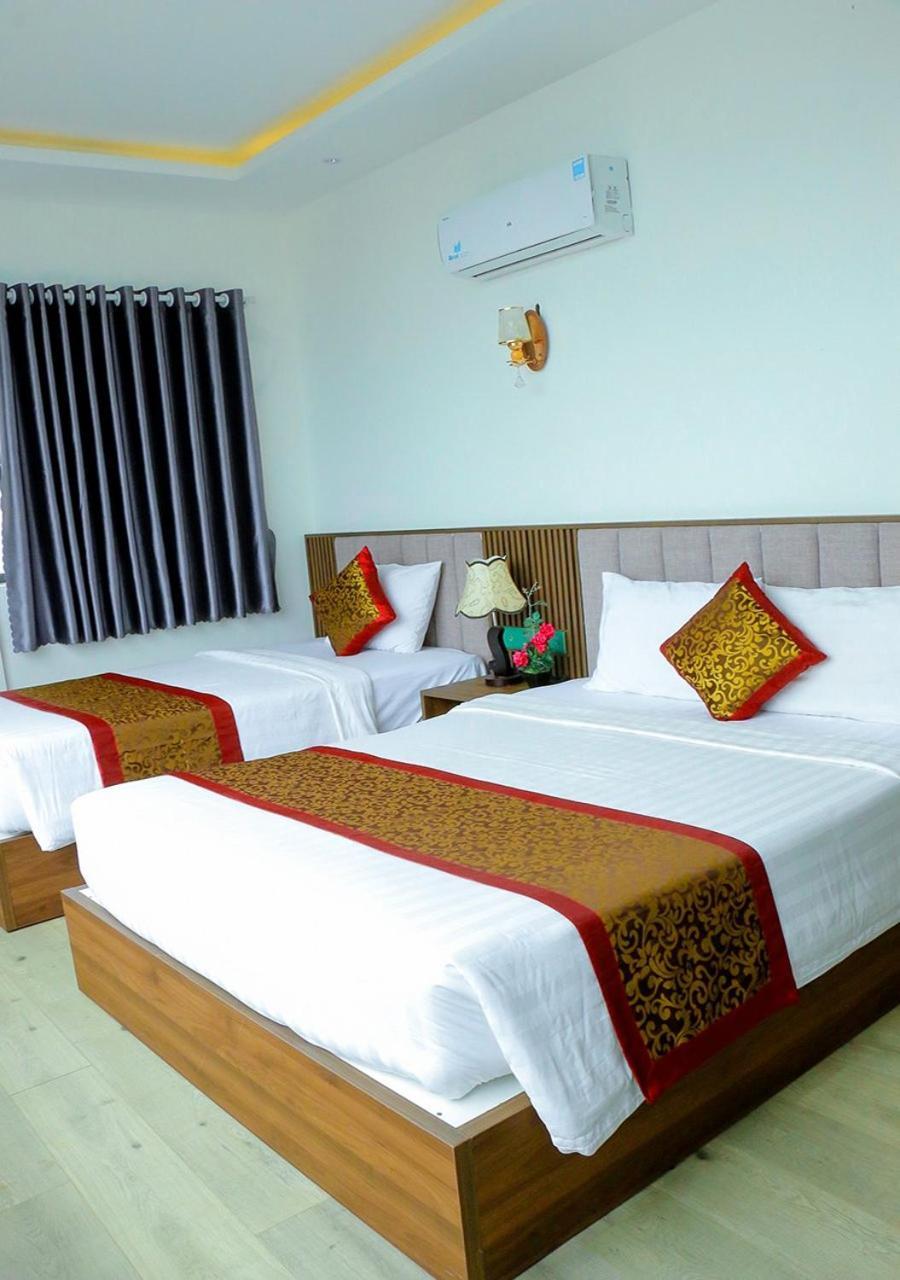 Khach San Pho Ngoc Hotel ญาจาง ภายนอก รูปภาพ